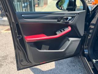 PORSCHE Macan usata, con Tettuccio apribile