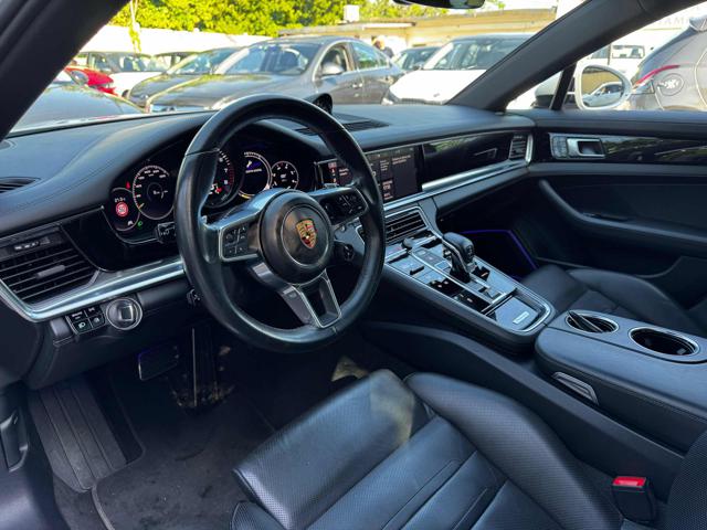 PORSCHE Panamera usata, con Autoradio