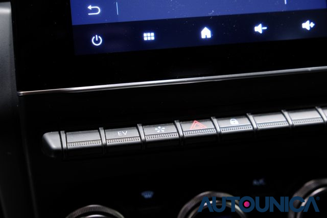 RENAULT Captur usata, con Volante multifunzione