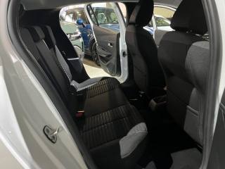 PEUGEOT 208 usata, con Fari LED