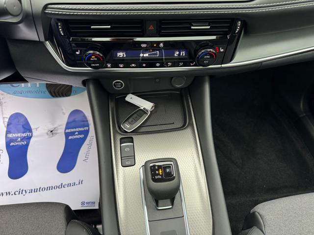 NISSAN Qashqai usata, con Controllo automatico clima