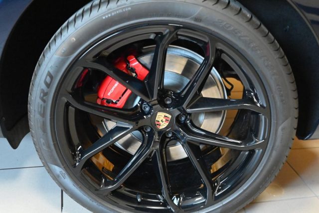 PORSCHE Macan usata 348