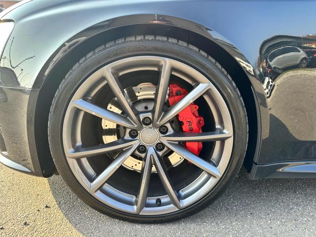 AUDI RS4 usata, con Autoradio
