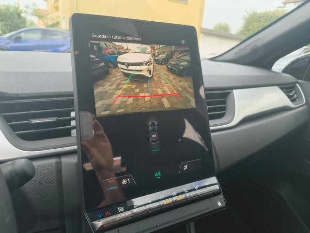 RENAULT Captur usata, con Park Distance Control