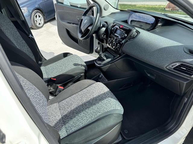 LANCIA Ypsilon usata 19