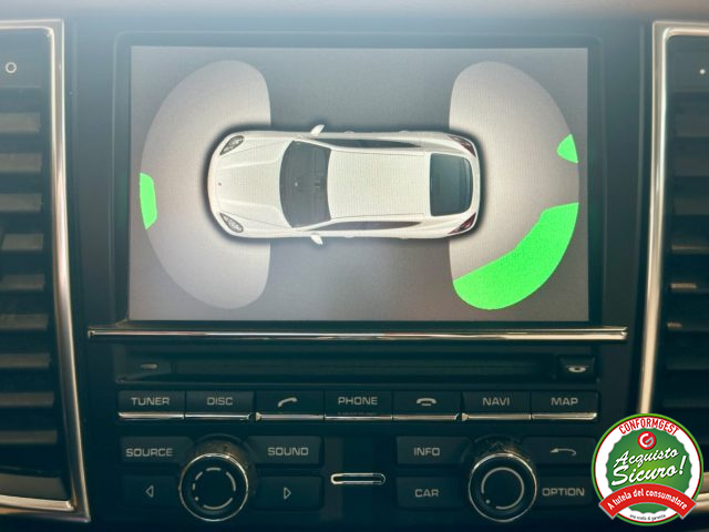 PORSCHE Panamera usata, con Park Distance Control