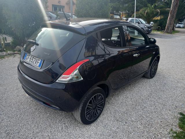 LANCIA Ypsilon usata, con Boardcomputer