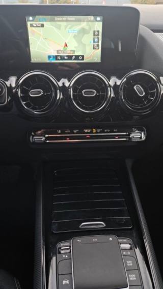 MERCEDES-BENZ GLA 200 usata, con Bluetooth