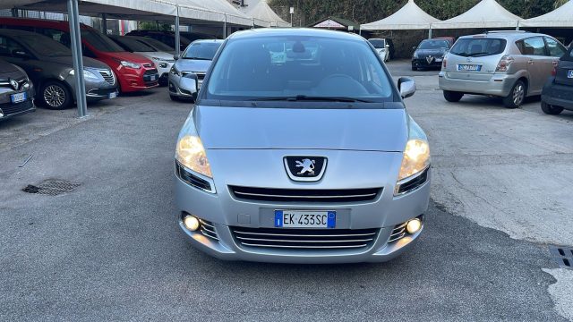 PEUGEOT 5008 usata, con ABS