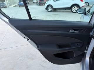 VOLKSWAGEN Golf usata, con Adaptive Cruise Control