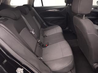 OPEL Insignia usata, con Sensori di parcheggio anteriori