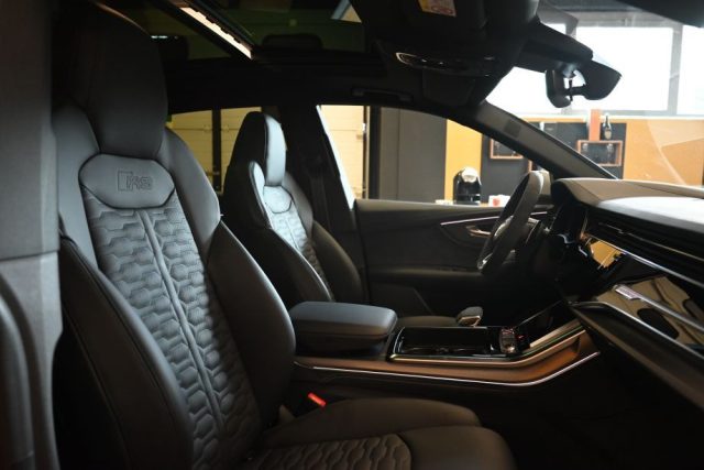 AUDI RS Q8 usata 39