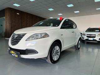 LANCIA Ypsilon 0.9 TwinAir 85 CV 5 porte Metano Ecochic Elefantin