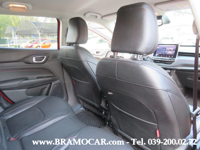 JEEP Compass usata, con Autoradio digitale