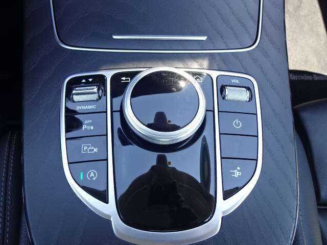 MERCEDES-BENZ E 220 usata, con Controllo trazione