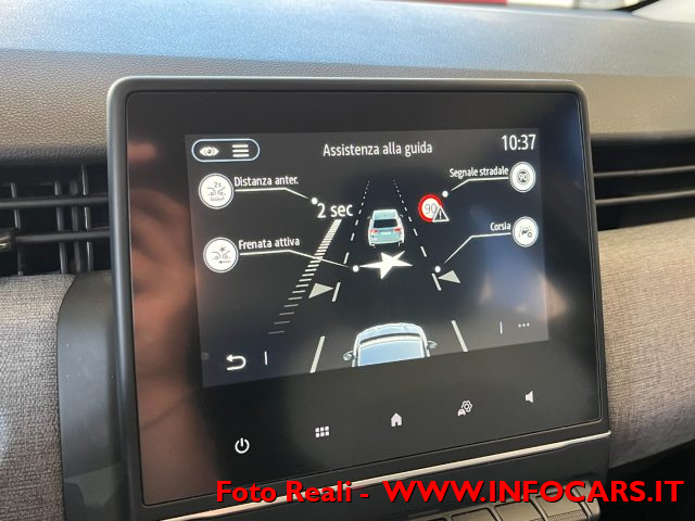 RENAULT Clio usata, con Luci diurne LED