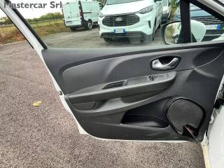 RENAULT Clio usata 11