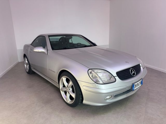 MERCEDES-BENZ SLK 200 usata 0