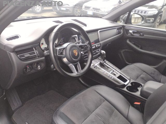 PORSCHE Macan usata, con Boardcomputer