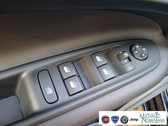 ALFA ROMEO Junior usata, con USB