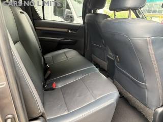 TOYOTA Hilux usata 25