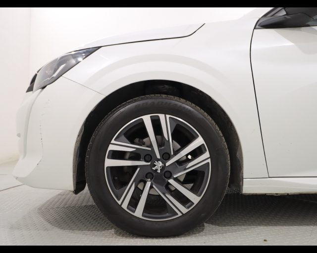 PEUGEOT 208 usata, con Fari LED