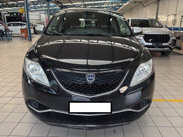 LANCIA Ypsilon usata, con ABS