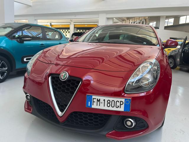 ALFA ROMEO Giulietta usata, con Autoradio