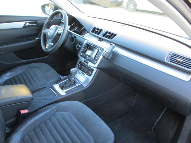 VOLKSWAGEN Passat usata 10