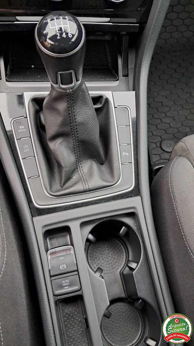 VOLKSWAGEN Golf usata, con Boardcomputer