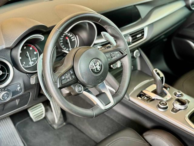 ALFA ROMEO Stelvio usata, con Autoradio