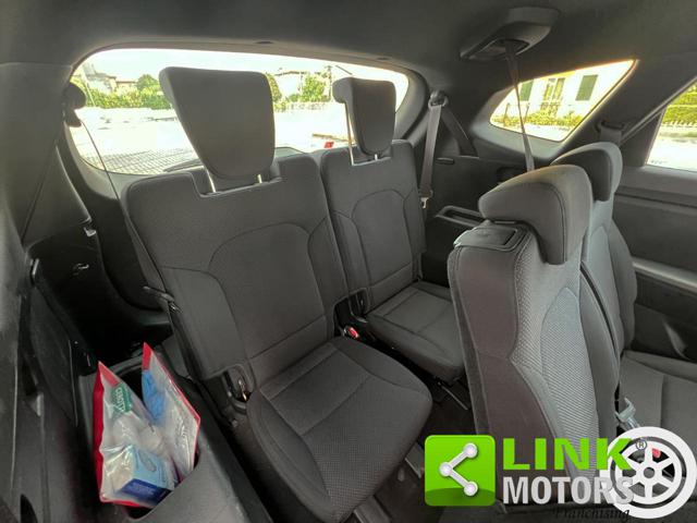 KIA Carens usata, con Servosterzo
