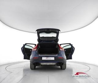 VOLVO V40 Cross Country usata 6