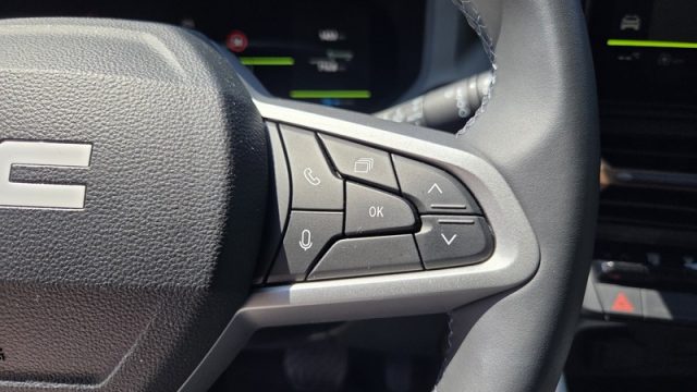 DACIA Bigster usata, con Specchietti laterali elettrici