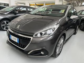 PEUGEOT 208 82 cv 5 porte Allure con promo Panero outlet