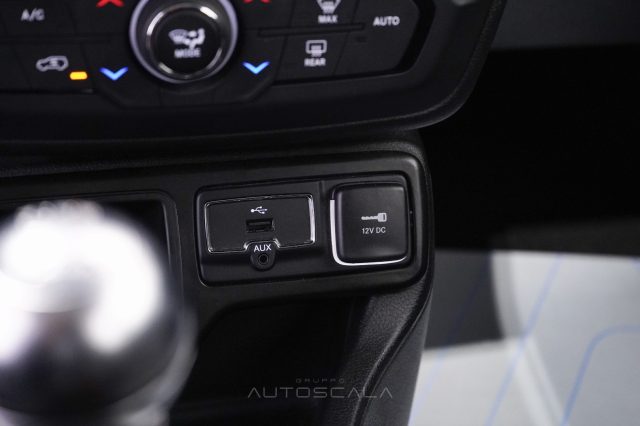 JEEP Renegade usata, con Touch screen