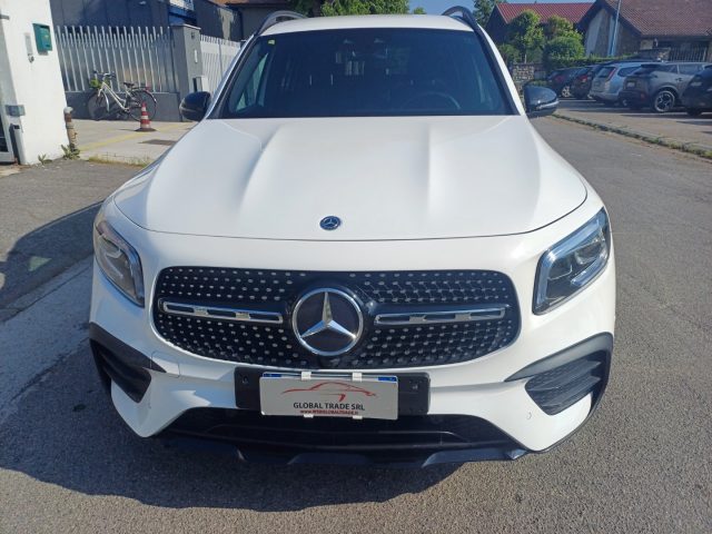 MERCEDES-BENZ GLB 200 usata, con Airbag