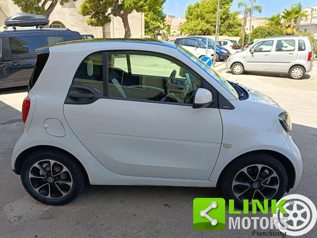 SMART ForTwo usata, con USB
