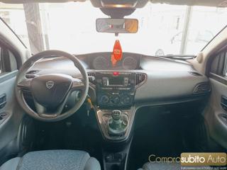 LANCIA Ypsilon usata, con ESP