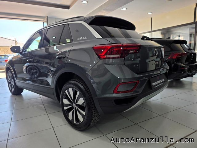 VOLKSWAGEN T-Roc usata, con Autoradio
