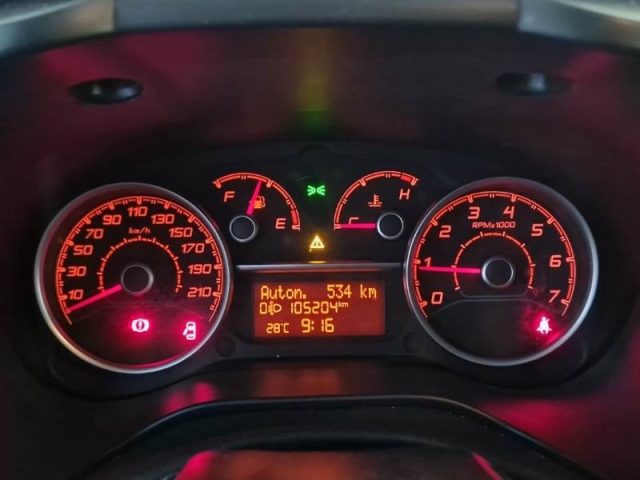 FIAT Doblo usata, con Autoradio digitale