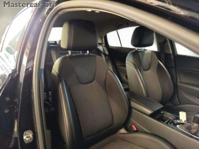 OPEL Insignia usata, con Lettore CD