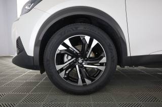 PEUGEOT 2008 usata 7