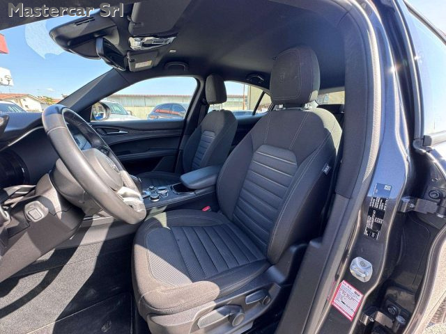 ALFA ROMEO Stelvio usata, con Vetri oscurati