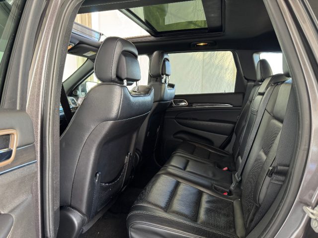 JEEP Grand Cherokee usata 32