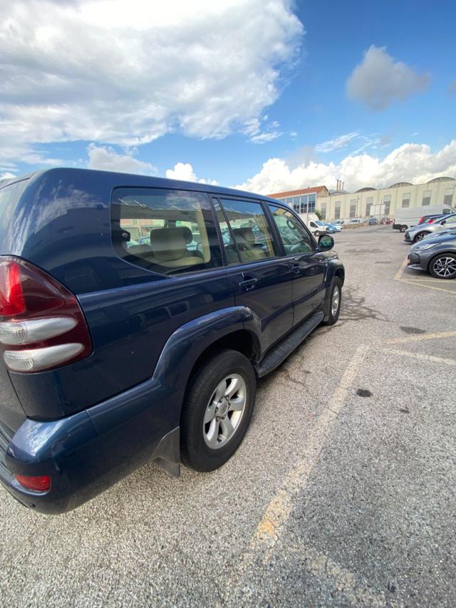 TOYOTA Land Cruiser usata, con Airbag Passeggero