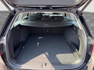 VOLKSWAGEN Passat usata 13