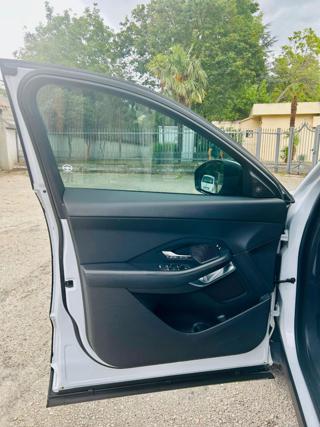 JAGUAR E-Pace usata, con Bluetooth