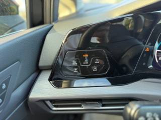 VOLKSWAGEN Golf usata, con Frenata d