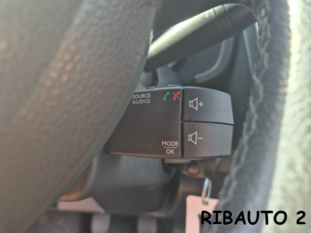 DACIA Sandero usata, con Fari di profondità antiabbagliamento